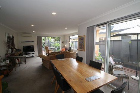Photo of property in 32a Bulteel Street, New Plymouth, 4310