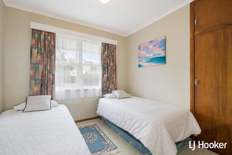 Photo of property in 1 Hinemoa Road, Waihi Beach, 3611
