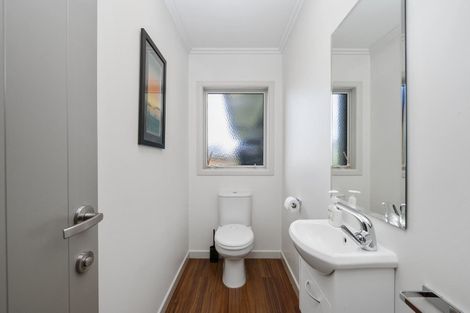 Photo of property in 20 Montgomery Crescent, Kinloch, Taupo, 3377