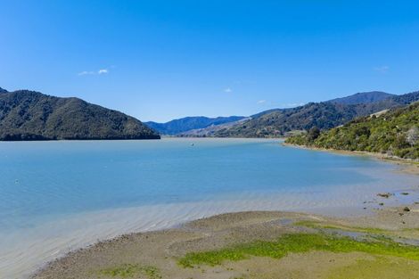 Photo of property in 29 Belview Road, Havelock, Picton, 7281