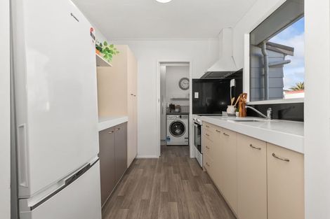 Photo of property in 7b Cypress Grove, Paraparaumu, 5032