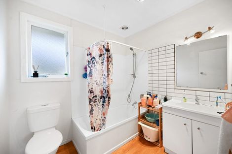 Photo of property in 8 Mount View Road, Melville, Hamilton, 3206