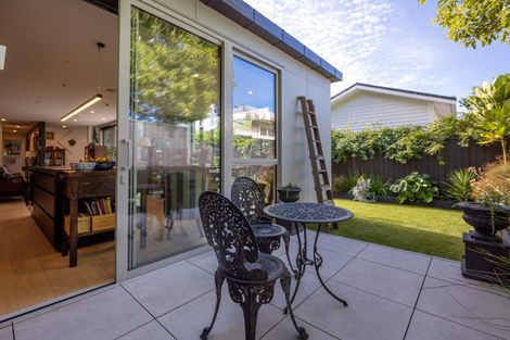 Photo of property in 2/1g Harley Street, Nelson, 7010