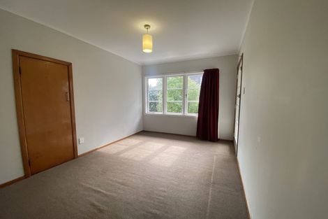 Photo of property in 32 Kervil Avenue, Te Atatu Peninsula, Auckland, 0610