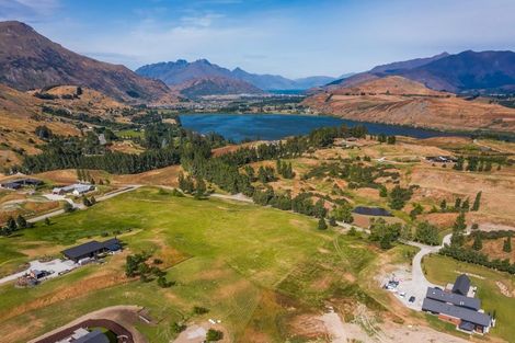 Photo of property in 4 Bendemeer Lane, Lake Hayes, Queenstown, 9371