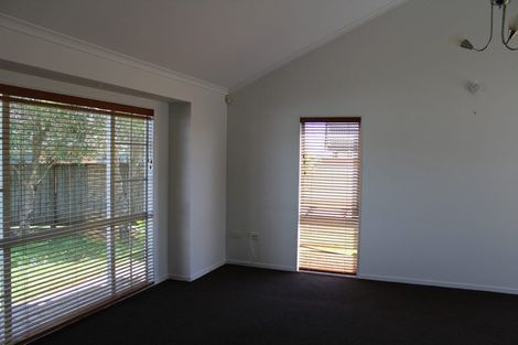 Photo of property in 22 Killeen Place, Flat Bush, Auckland, 2019