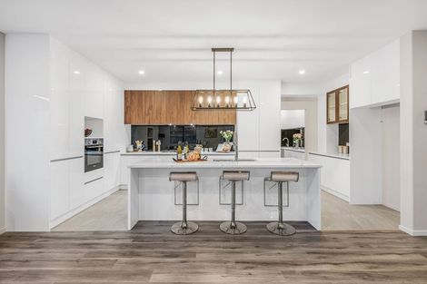 Photo of property in 54 Drumbuoy Drive, Flat Bush, Auckland, 2019