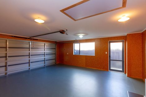 Photo of property in 9 Angelina Way, Kelvin Grove, Palmerston North, 4414