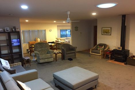 Photo of property in 17 Highcroft Place, Welcome Bay, Tauranga, 3112