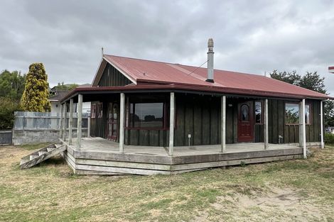 Photo of property in 7a Victoria Street, Hawera, 4610