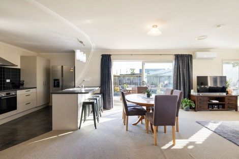 Photo of property in 9a Dover Road, St Andrews, Hamilton, 3200