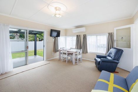 Photo of property in 55 Seabury Avenue, Foxton Beach, Foxton, 4815