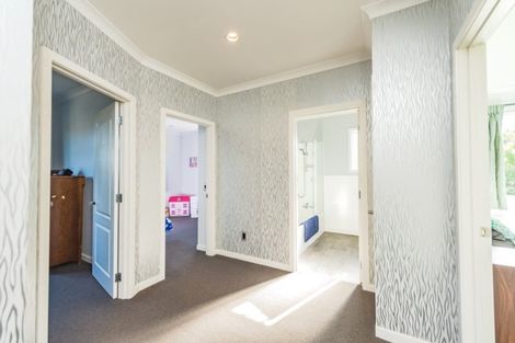 Photo of property in 4 Brougham Place, Springvale, Whanganui, 4501