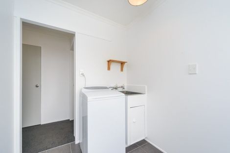 Photo of property in 19 Newton Place, Westbrook, Palmerston North, 4412