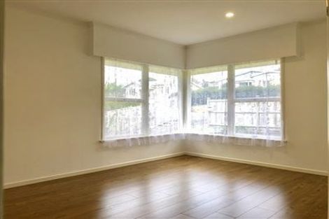 Photo of property in 7 Corunna Road, Milford, Auckland, 0620