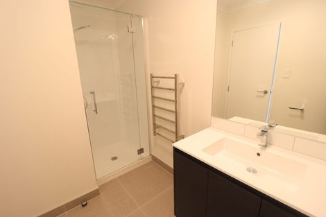 Photo of property in 20 Wai Place, Westgate, Auckland, 0614
