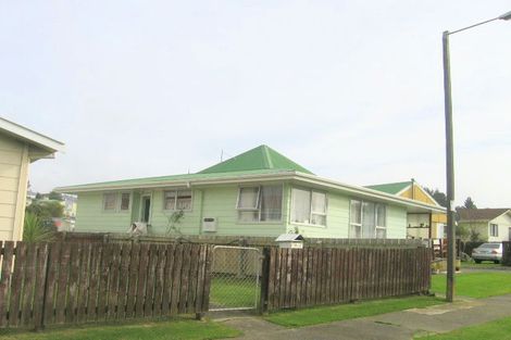 Photo of property in 21 Conclusion Street, Ascot Park, Porirua, 5024