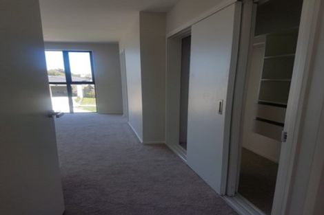 Photo of property in 16b Hollowout Street, Takanini, 2112
