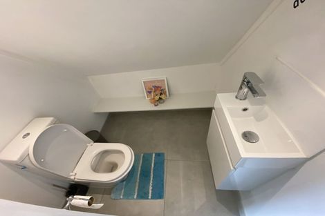 Photo of property in 121 Fairview Avenue, Fairview Heights, Auckland, 0632