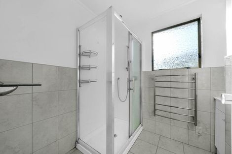 Photo of property in 6 Redcrest Avenue, Red Hill, Papakura, 2110