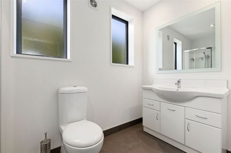 Photo of property in 77 Landsdowne Terrace, Cashmere, Christchurch, 8022