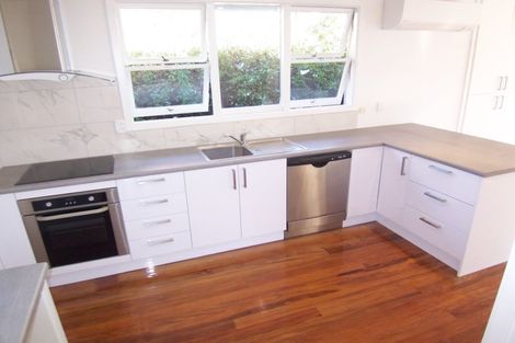 Photo of property in 279 Avonhead Road, Avonhead, Christchurch, 8042