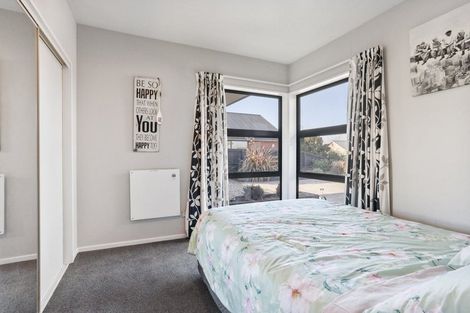 Photo of property in 6 Taiwhenua Street, Rangiora, 7400