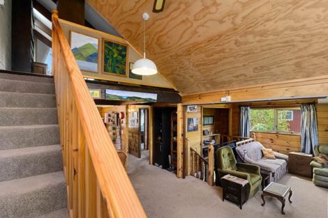 Photo of property in 100b Grand Vue Road, Kawaha Point, Rotorua, 3010