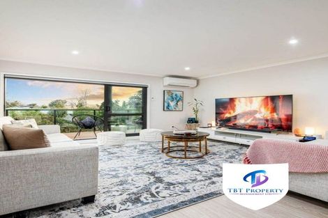 Photo of property in 3/504 Swanson Road, Ranui, Auckland, 0612