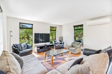 Photo of property in 1 Coral Place, Matapouri, Whangarei, 0173