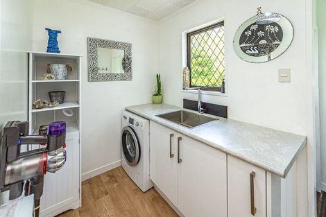 Photo of property in 1 Iwiroa Terrace, Durie Hill, Whanganui, 4500