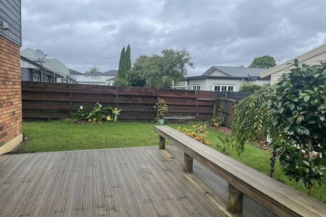 Photo of property in 3/72 Moore Street, Howick, Auckland, 2014