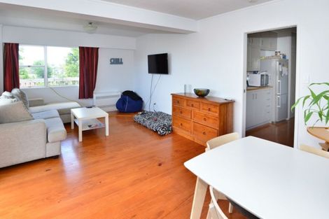 Photo of property in 12 Kauri Road, Stanmore Bay, Whangaparaoa, 0932