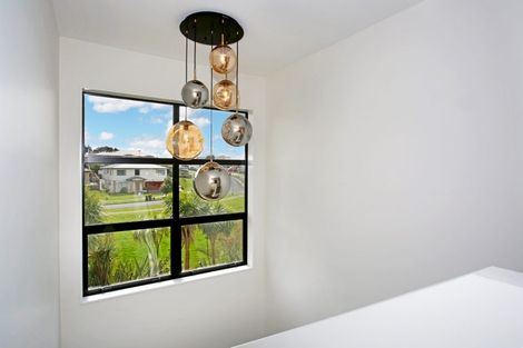 Photo of property in 75 Beatty Road, Pukekohe, 2120