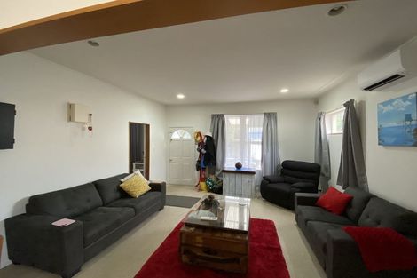 Photo of property in 36 Shakespeare Road, Bluff Hill, Napier, 4110