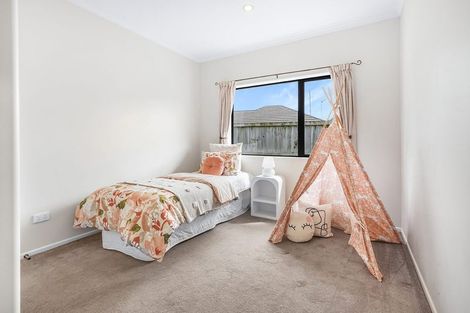 Photo of property in 30 Chalgrove Road, Huntington, Hamilton, 3210