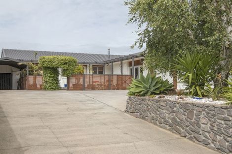 Photo of property in 8 Mayor View Terrace, Waihi Beach, 3611
