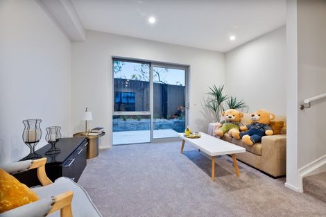 Photo of property in 10/3 Matuhi Rise, Henderson, Auckland, 0612