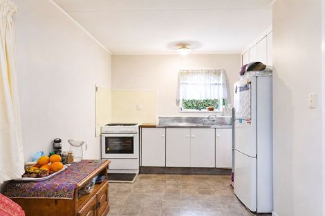 Photo of property in 94a Kawaha Point Road, Kawaha Point, Rotorua, 3010