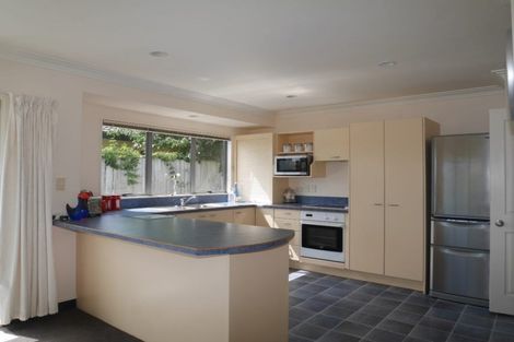 Photo of property in 151 Realm Drive, Paraparaumu, 5032