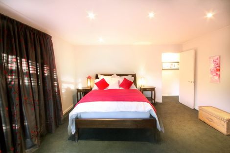 Photo of property in 19 Hood Crescent, Arrowtown, 9302