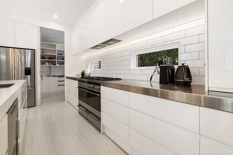 Photo of property in 2 Katherine Avenue, Thorndon, Wellington, 6011