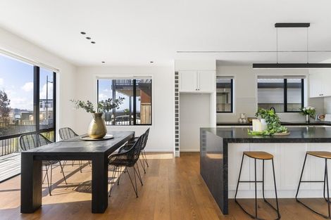 Photo of property in 1 Turbine Way, Hobsonville, Auckland, 0616