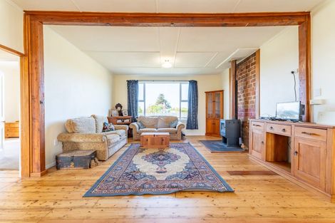 Photo of property in 73 London Street, Hampden, 9410