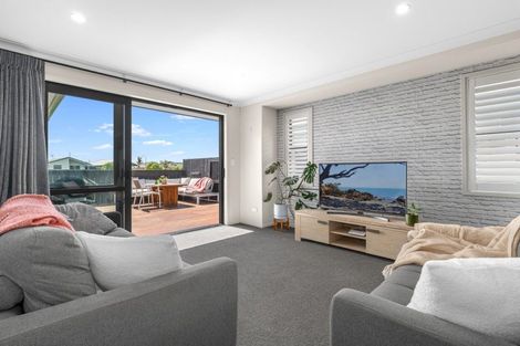 Photo of property in 34 Batty Street, Papamoa Beach, Papamoa, 3118