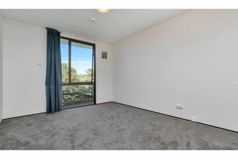 Photo of property in 2/109 Oreil Avenue, West Harbour, Auckland, 0618