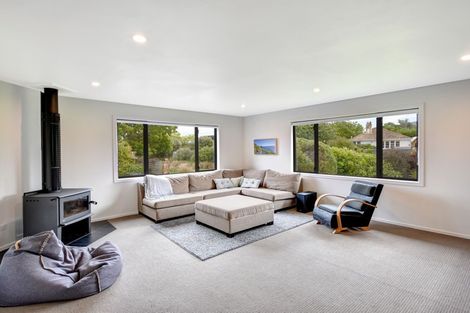 Photo of property in 1 Railway Lane, Outram, 9019