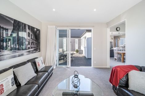 Photo of property in 10 Silver Peaks Drive, West Melton, 7618