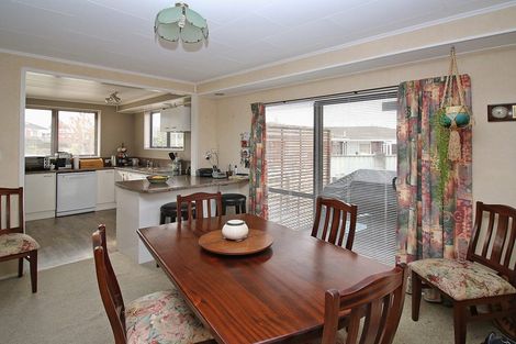 Photo of property in 28 Tawavale Street, Pukehangi, Rotorua, 3015