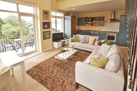 Photo of property in 2a/11 London Street, Hamilton Central, Hamilton, 3204